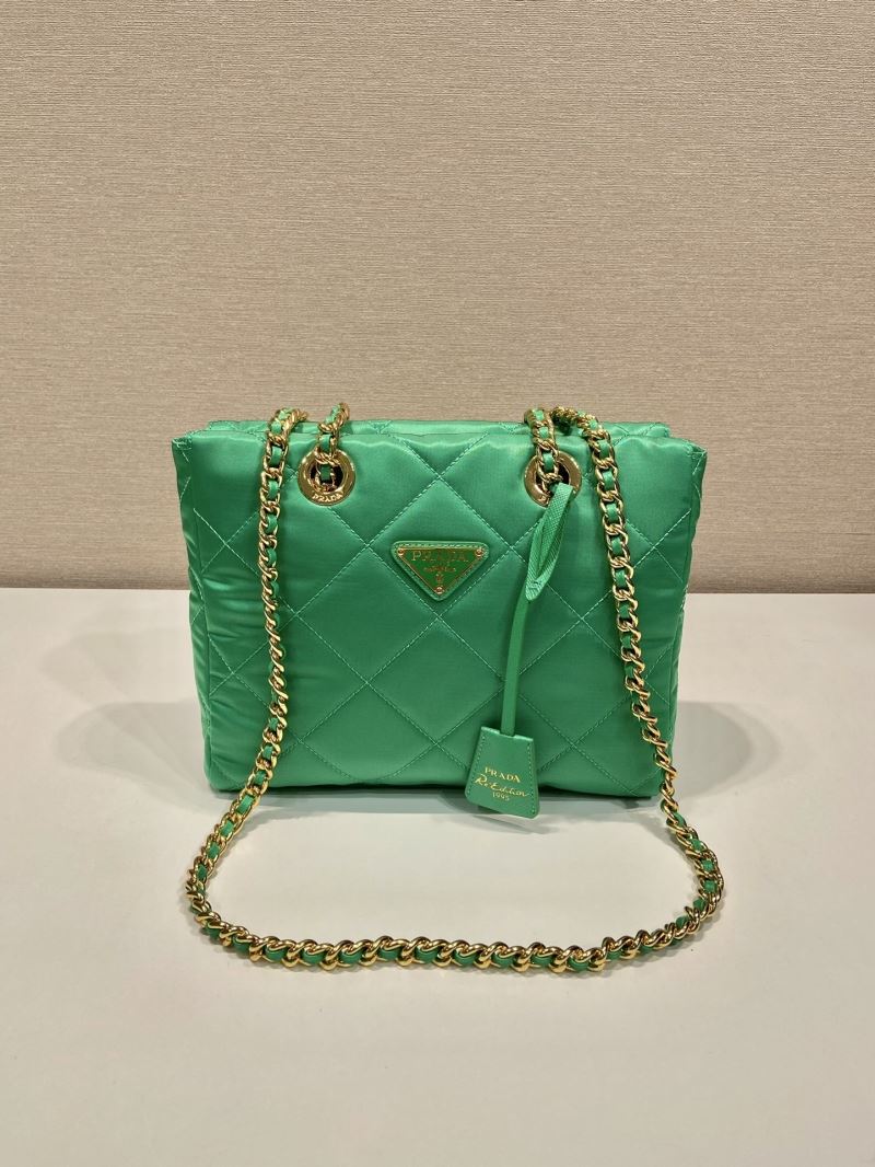 Pra*a tote bags